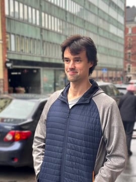 “Information overabundance requires both AI and more human critical thinking”,&nbsp;says&nbsp;Lead&nbsp;AI Scientist Leo Joffe on the future of intelligence
